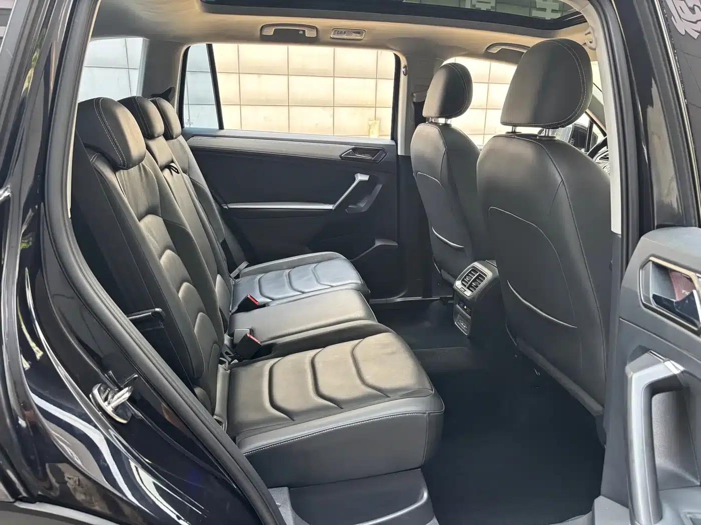 Tiguan L 2018 Facelift 330TSI Automatic 2WD Luxury Edition — миниатюра 20