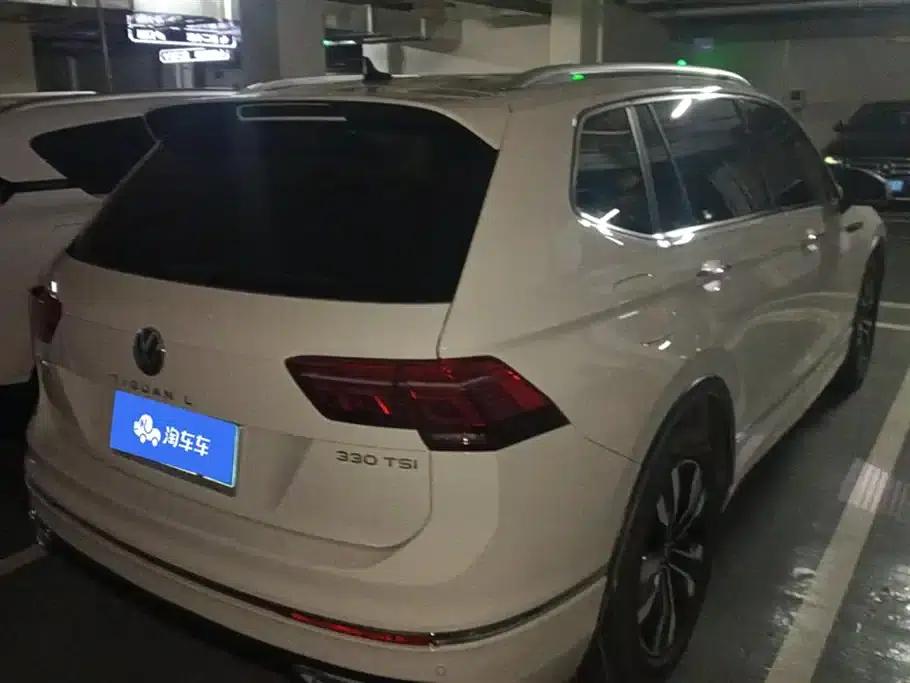 Tiguan L 2022 330TSI Automatic 2WD R-Line Premium Edition — миниатюра 3