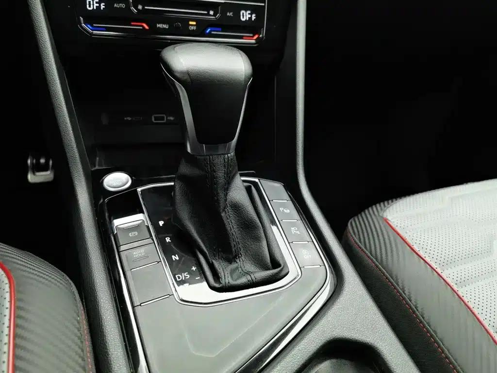 Tiguan L 2023 330TSI Automatic 2WD R-Line Flagship Edition — миниатюра 13