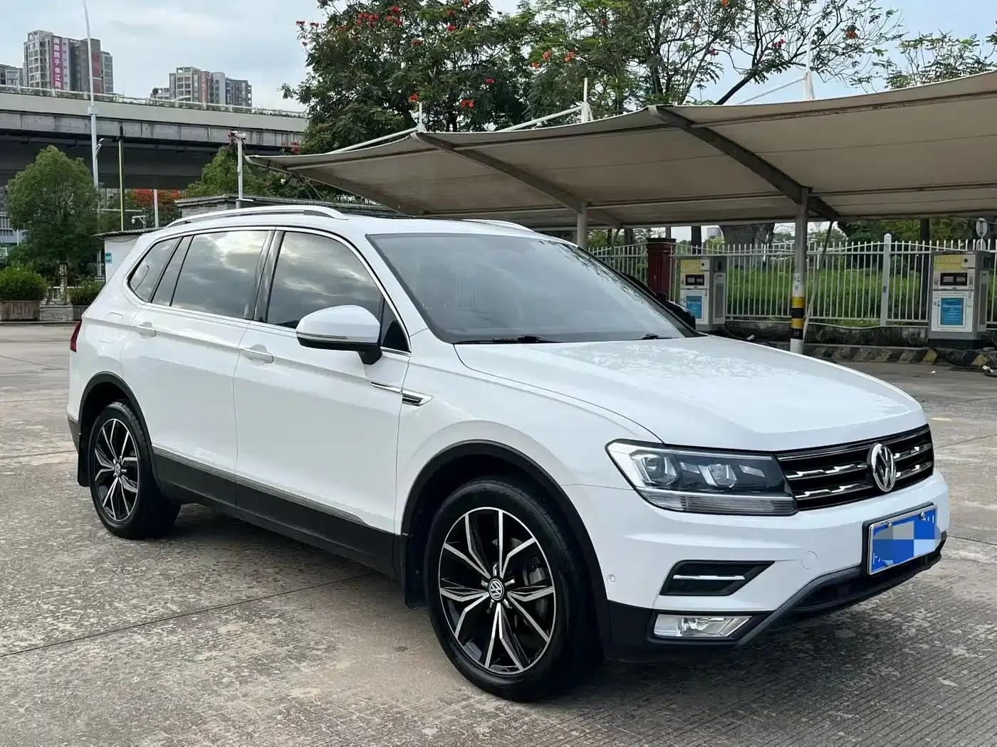 Tiguan L 2020 330TSI Automatic 2WD Smart Luxury Edition (China VI Emission Standard) — миниатюра 3