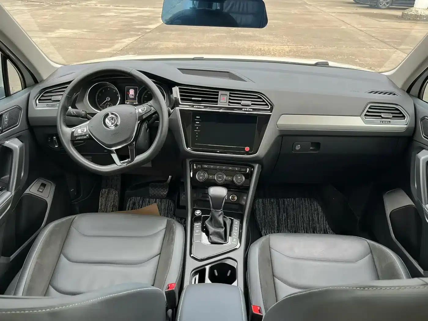 Tiguan L 2020 330TSI Automatic 2WD Smart Luxury Edition (China VI Emission Standard) — миниатюра 8