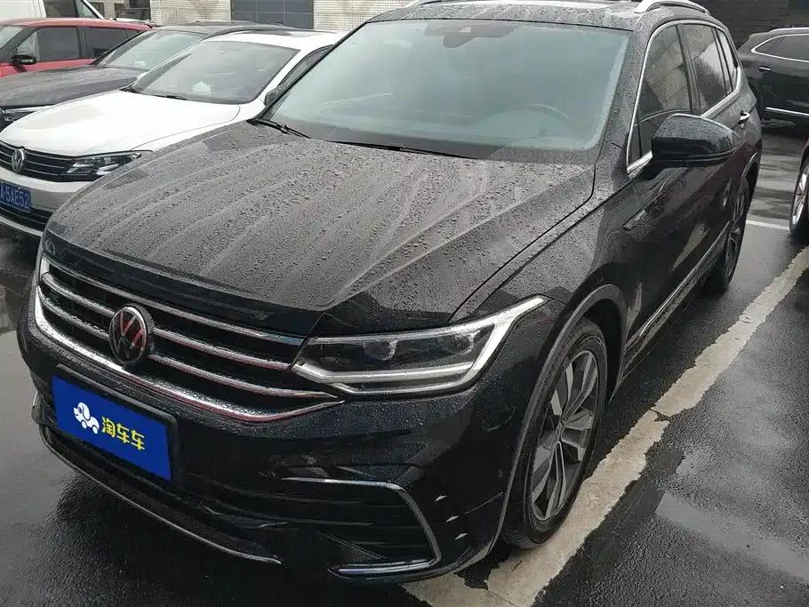 Tiguan L 2022 330TSI Automatic 2WD R-Line Premium Edition — миниатюра 1