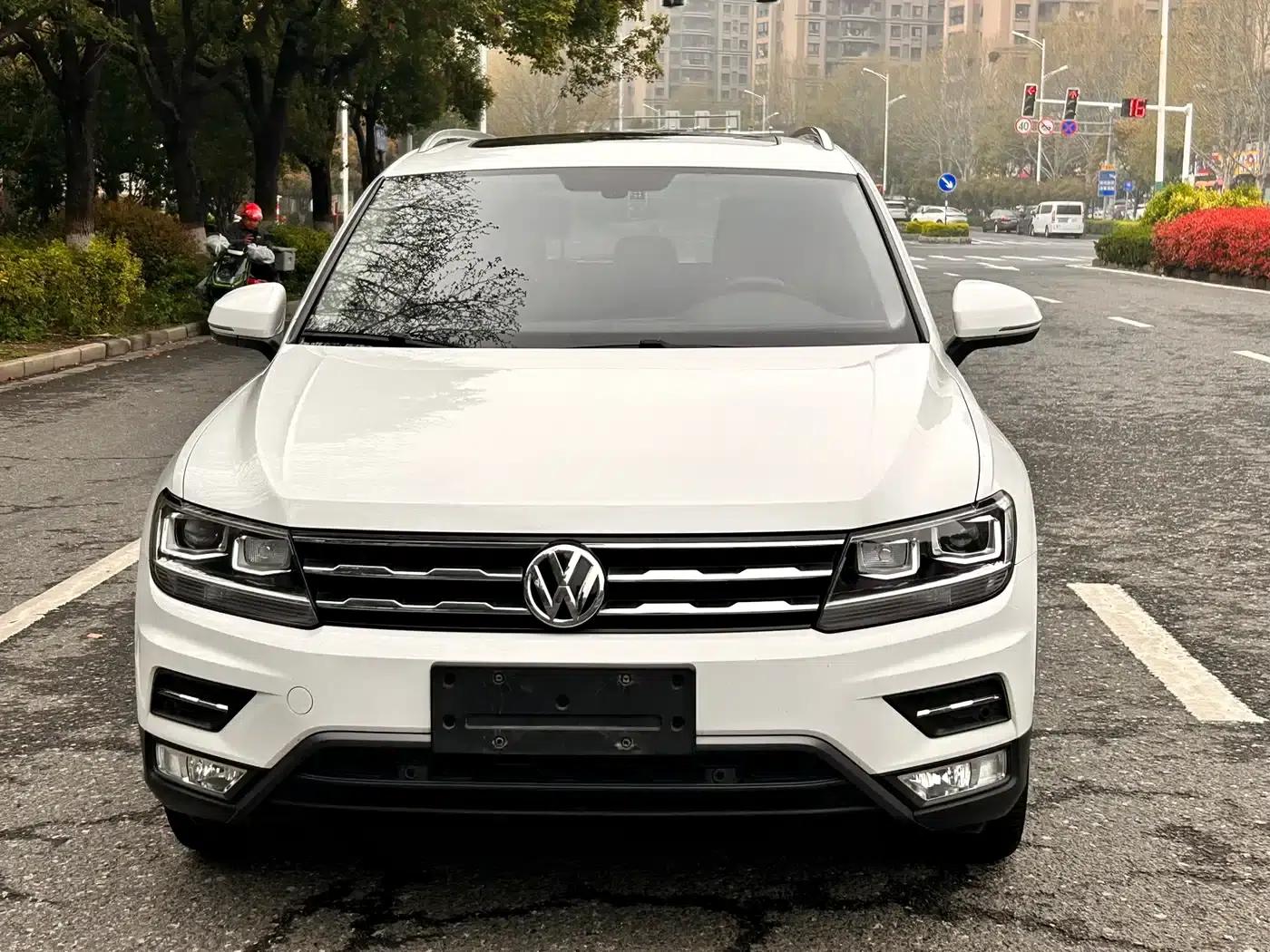 Tiguan L 2020 330TSI Automatic 2WD Smart Luxury Edition (China VI Emission Standard) — миниатюра 2