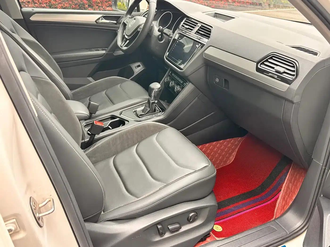 Tiguan L 2020 330TSI Automatic 2WD Smart Luxury Edition (China VI Emission Standard) — миниатюра 14