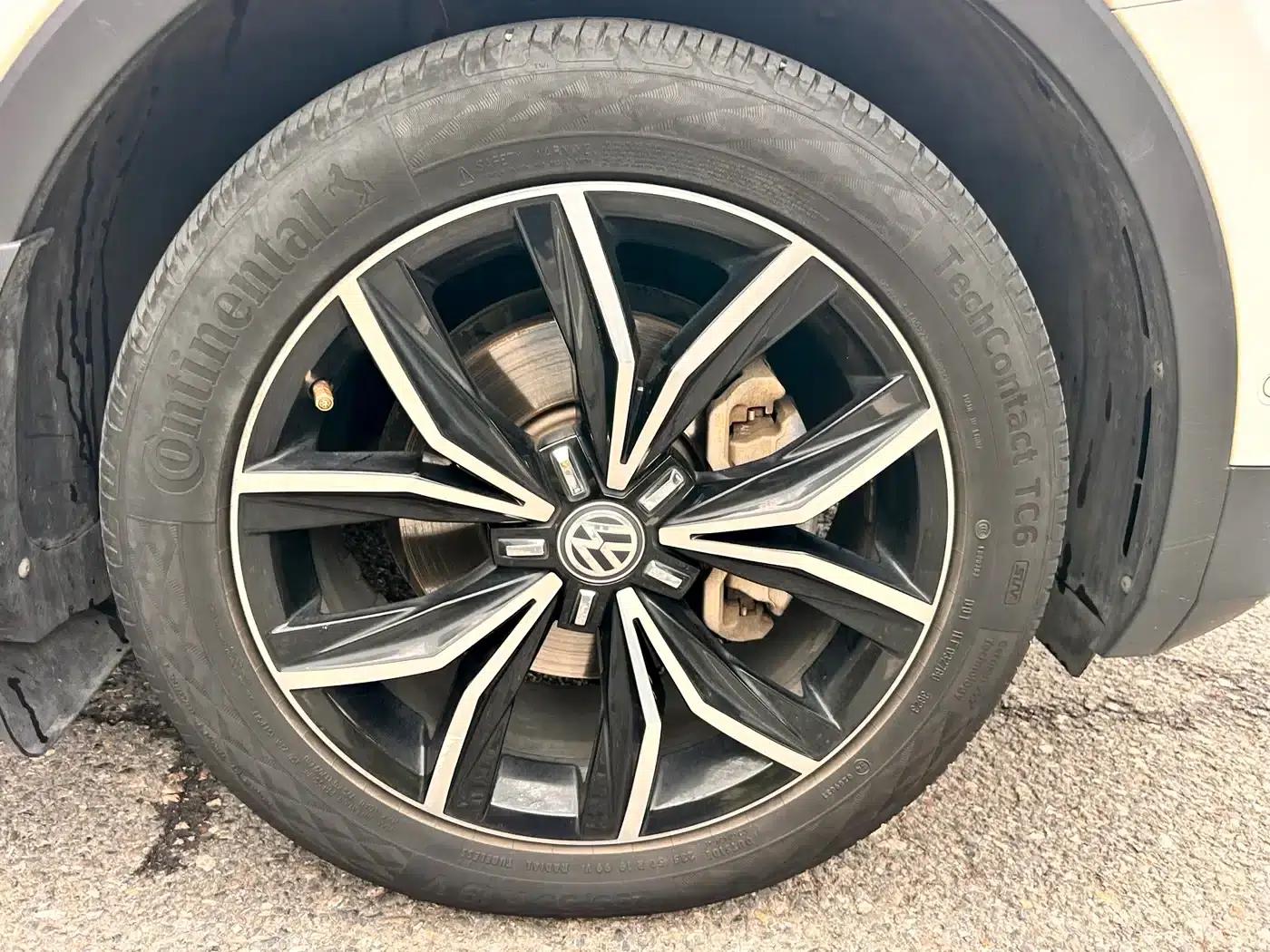 Tiguan L 2020 330TSI Automatic 2WD Smart Luxury Edition (China VI Emission Standard) — миниатюра 16