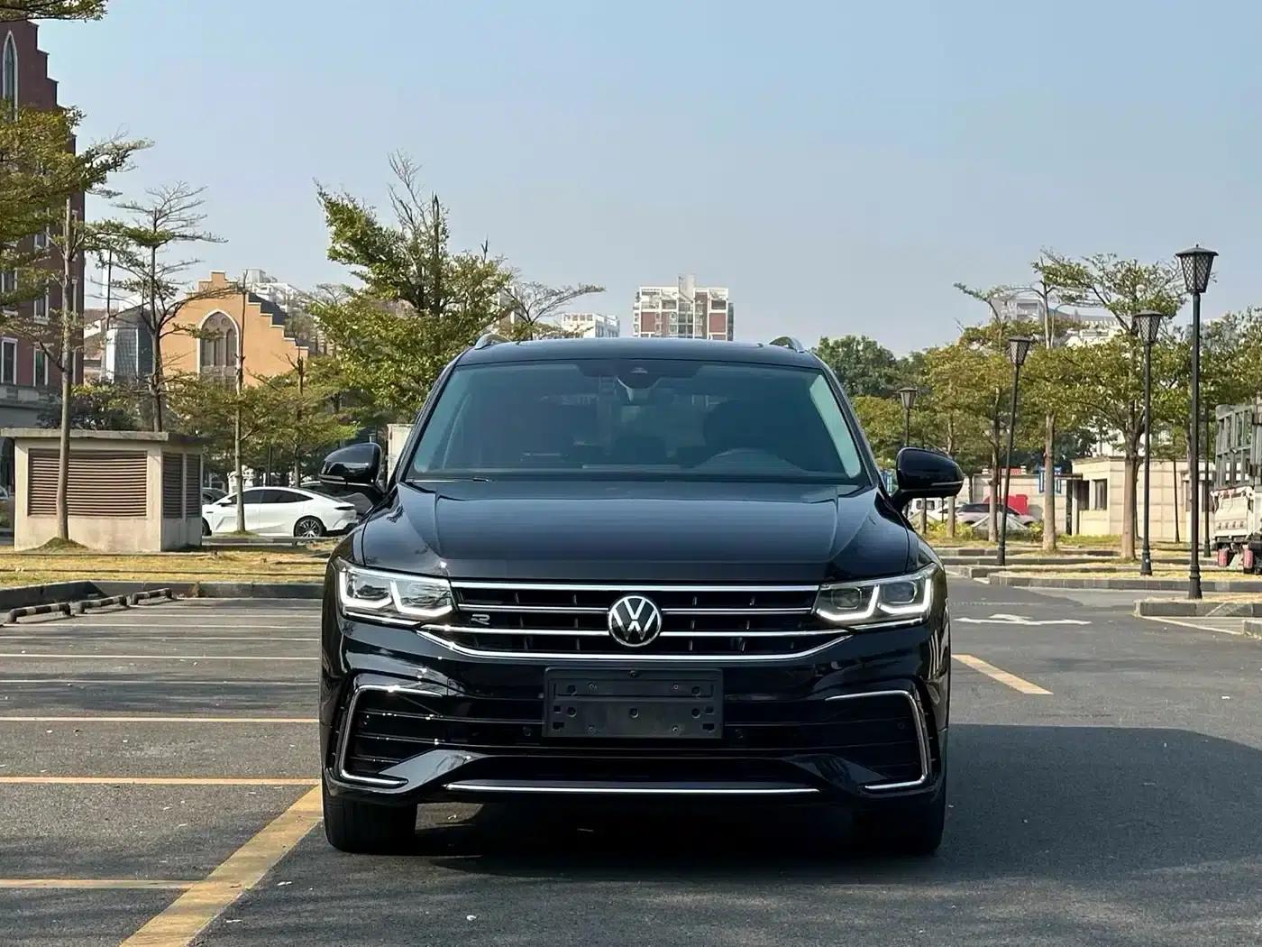 Tiguan L 2022 380TSI Automatic 4WD R-Line Flagship Edition 7-Seater — миниатюра 2