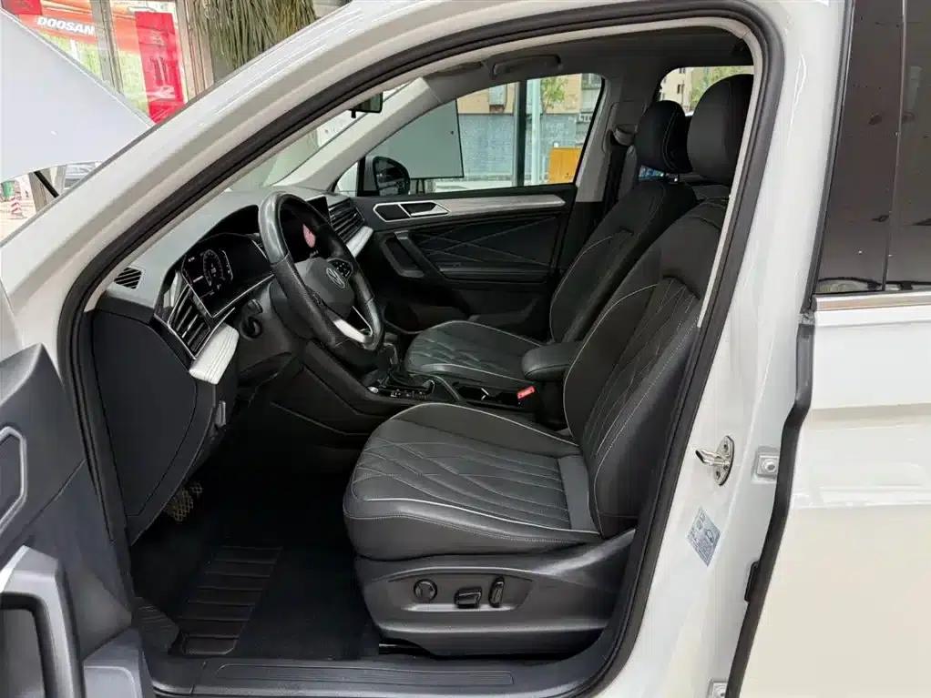 Tiguan L 2023 280TSI Automatic 2WD Trendy Limited Edition — миниатюра 20