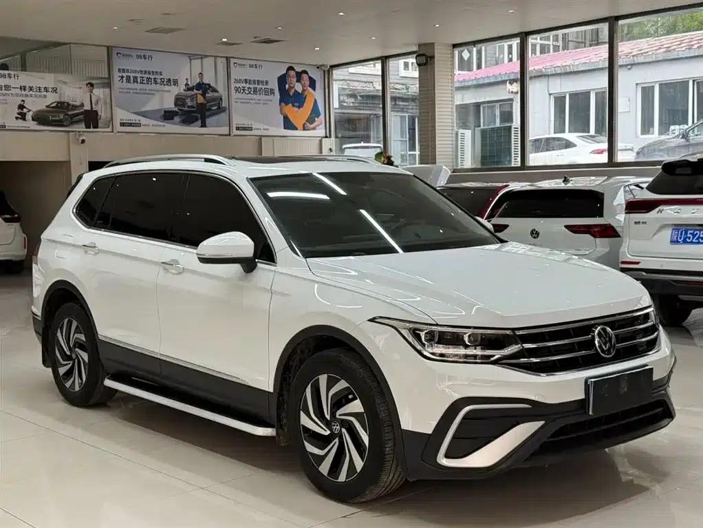 Tiguan L 2023 280TSI Automatic 2WD Trendy Limited Edition — миниатюра 3