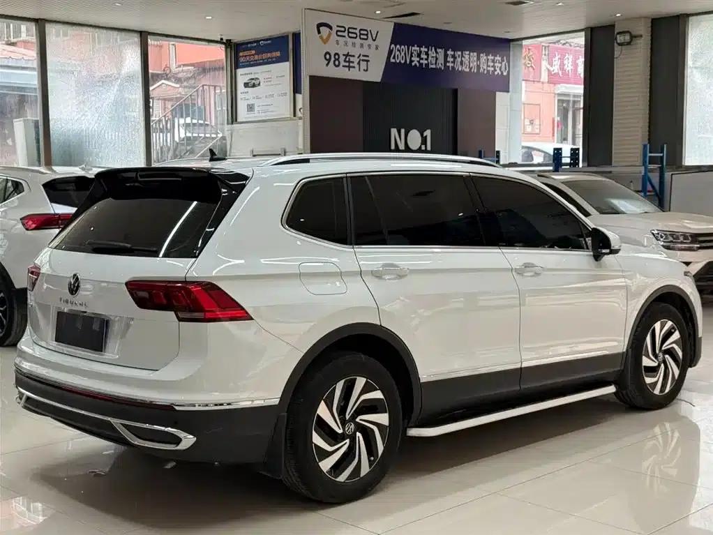 Tiguan L 2023 280TSI Automatic 2WD Trendy Limited Edition — миниатюра 4
