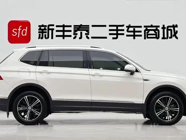 Tiguan L 2019 Facelift 330TSI Automatic 2WD Panoramic Comfort Edition (China VI Emission Standard) — миниатюра 2