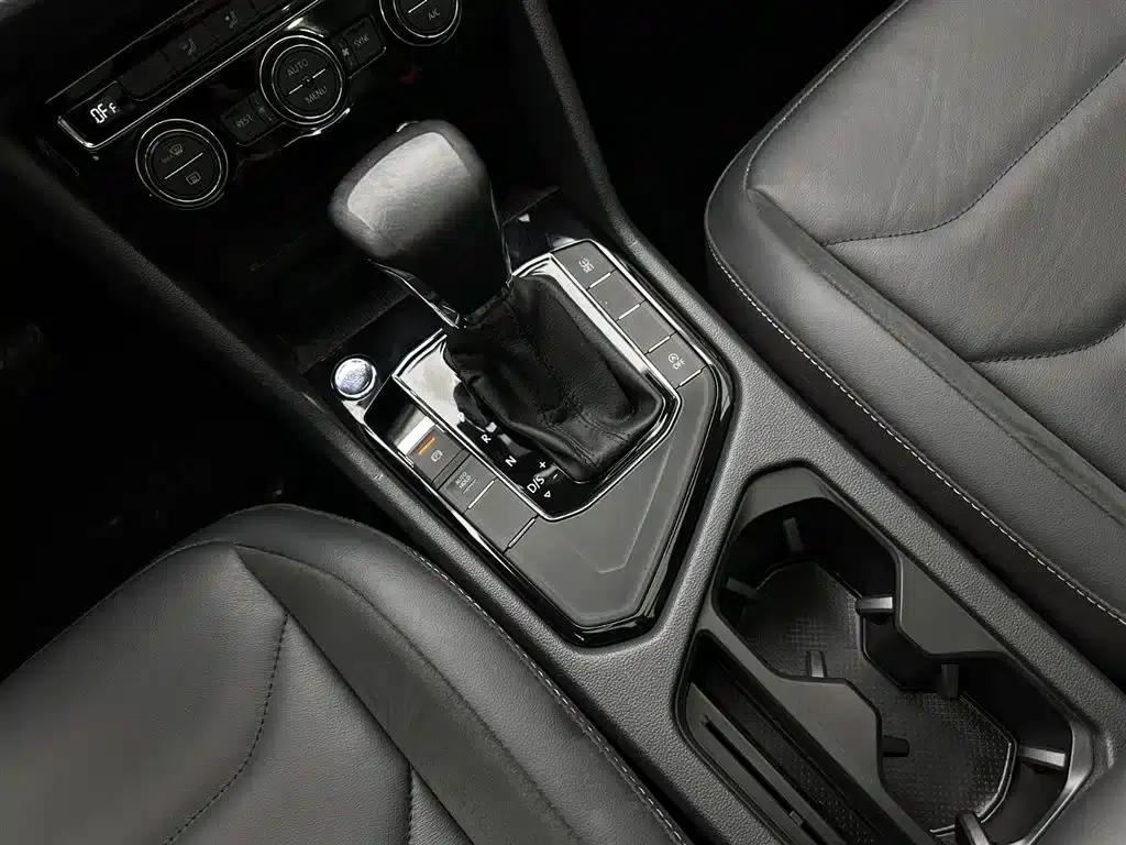 Tiguan L 2019 Facelift 330TSI Automatic 2WD Panoramic Comfort Edition (China VI Emission Standard) — миниатюра 12