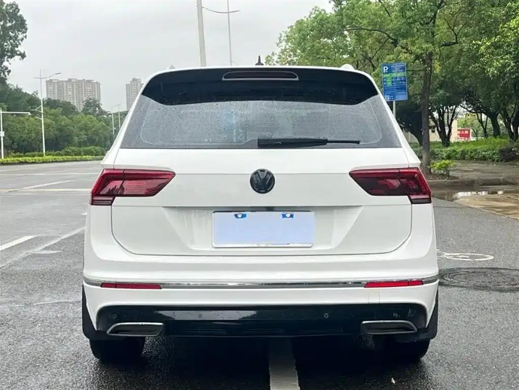 Tiguan L 2020 330TSI Automatic 2WD R-Line Flagship Edition (China VI Emission Standard) — миниатюра 5
