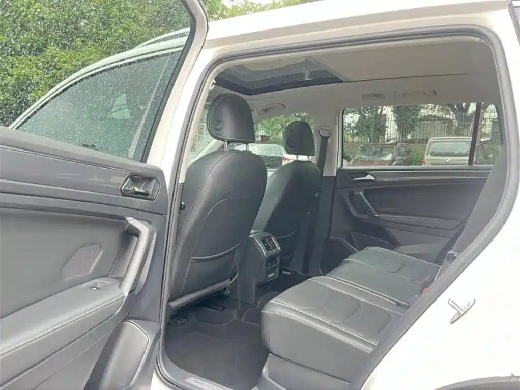 Tiguan L 2020 330TSI Automatic 2WD R-Line Flagship Edition (China VI Emission Standard) — миниатюра 7