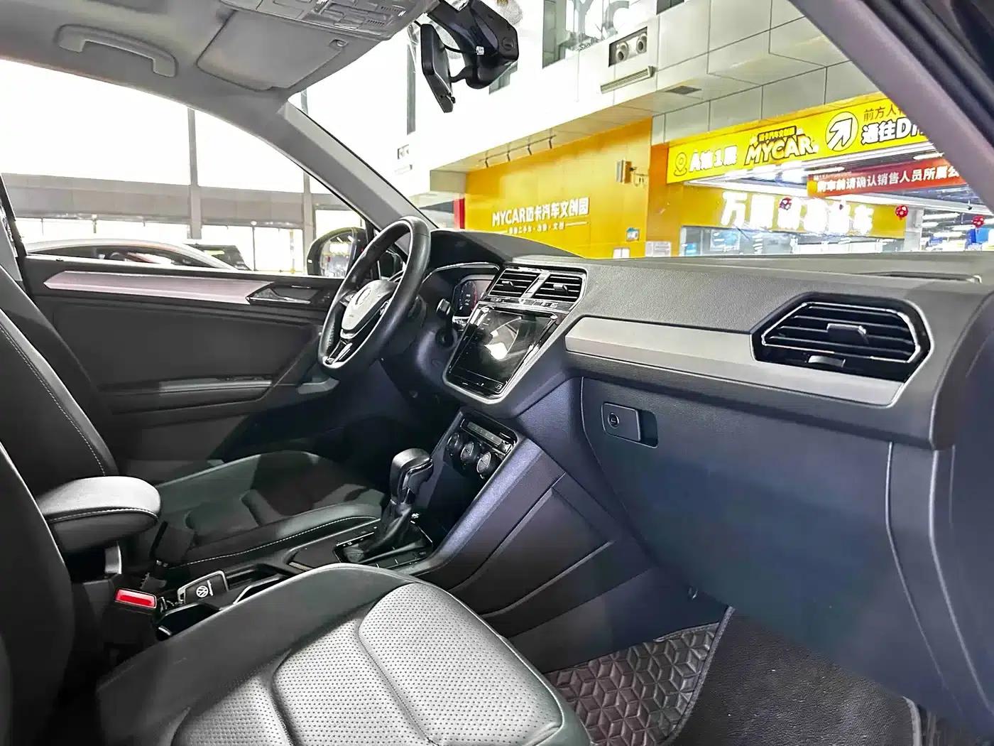Tiguan L 2020 330TSI Automatic 2WD Panoramic Comfort Edition (China VI Emission Standard) — миниатюра 18