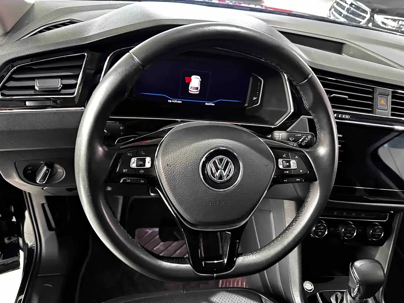 Tiguan L 2020 330TSI Automatic 2WD Panoramic Comfort Edition (China VI Emission Standard) — миниатюра 7