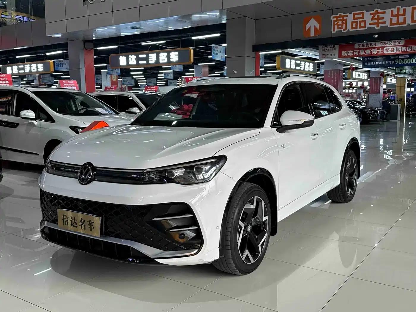 Tiguan L 2024 PRO 330TSI 2WD R-Line Smart Edition — миниатюра 1