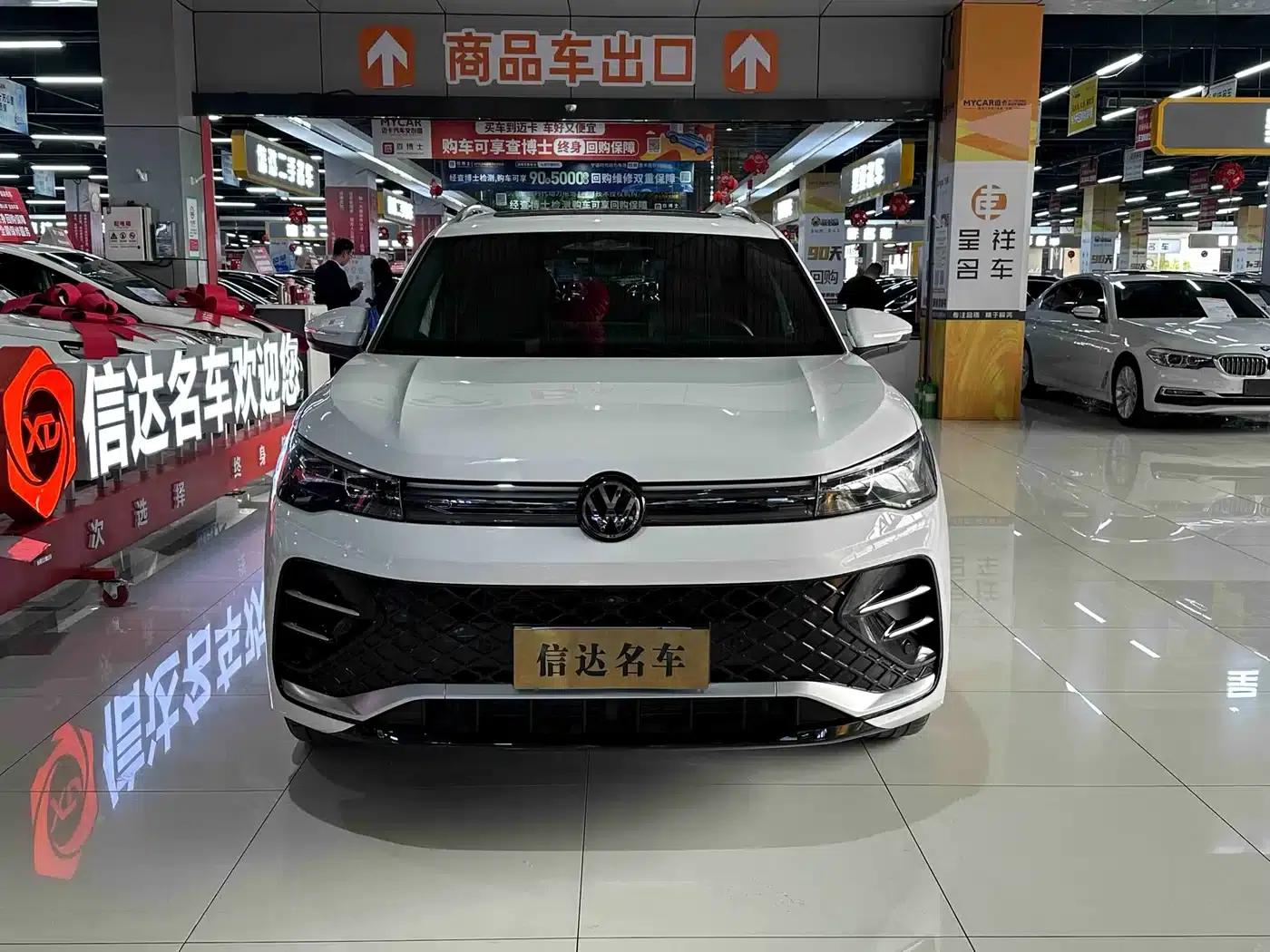 Tiguan L 2024 PRO 330TSI 2WD R-Line Smart Edition — миниатюра 2
