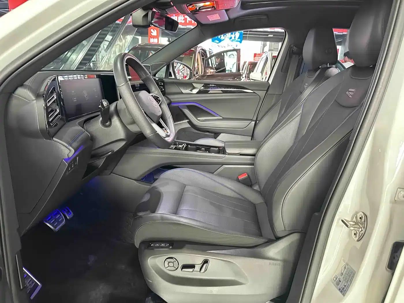 Tiguan L 2024 PRO 330TSI 2WD R-Line Smart Edition — миниатюра 11