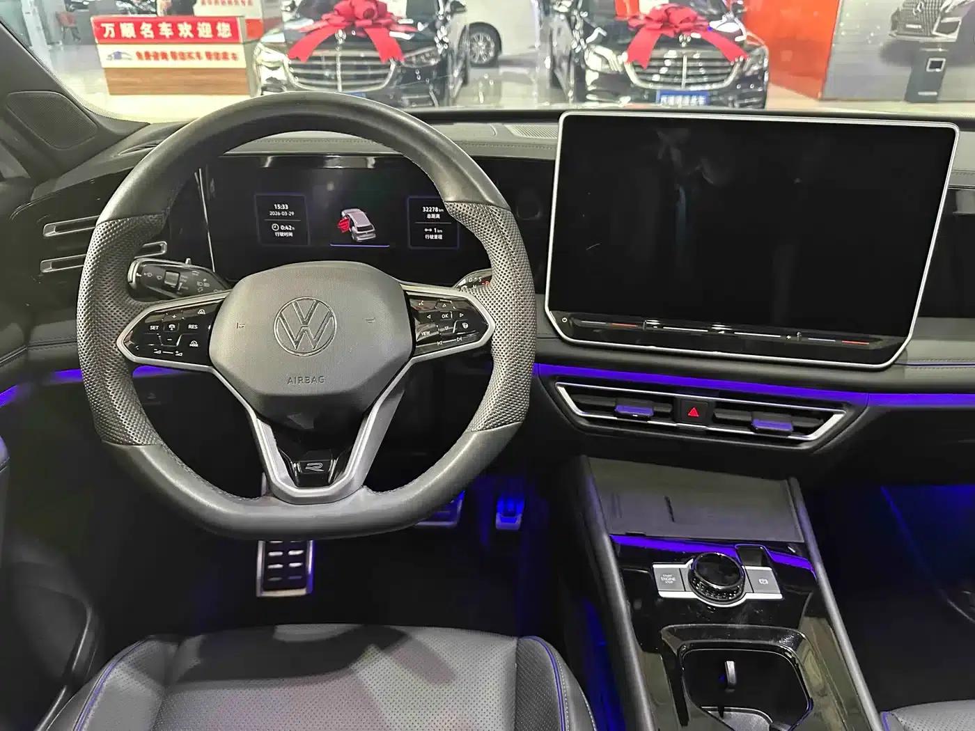 Tiguan L 2024 PRO 330TSI 2WD R-Line Smart Edition — миниатюра 18