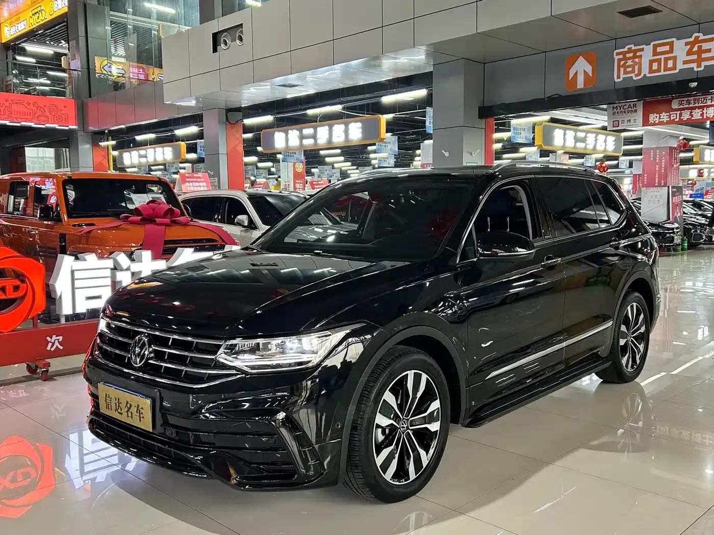 Tiguan L 2024 Outstanding Edition 330TSI Automatic 2WD R-Line Dragon Edition — миниатюра 1