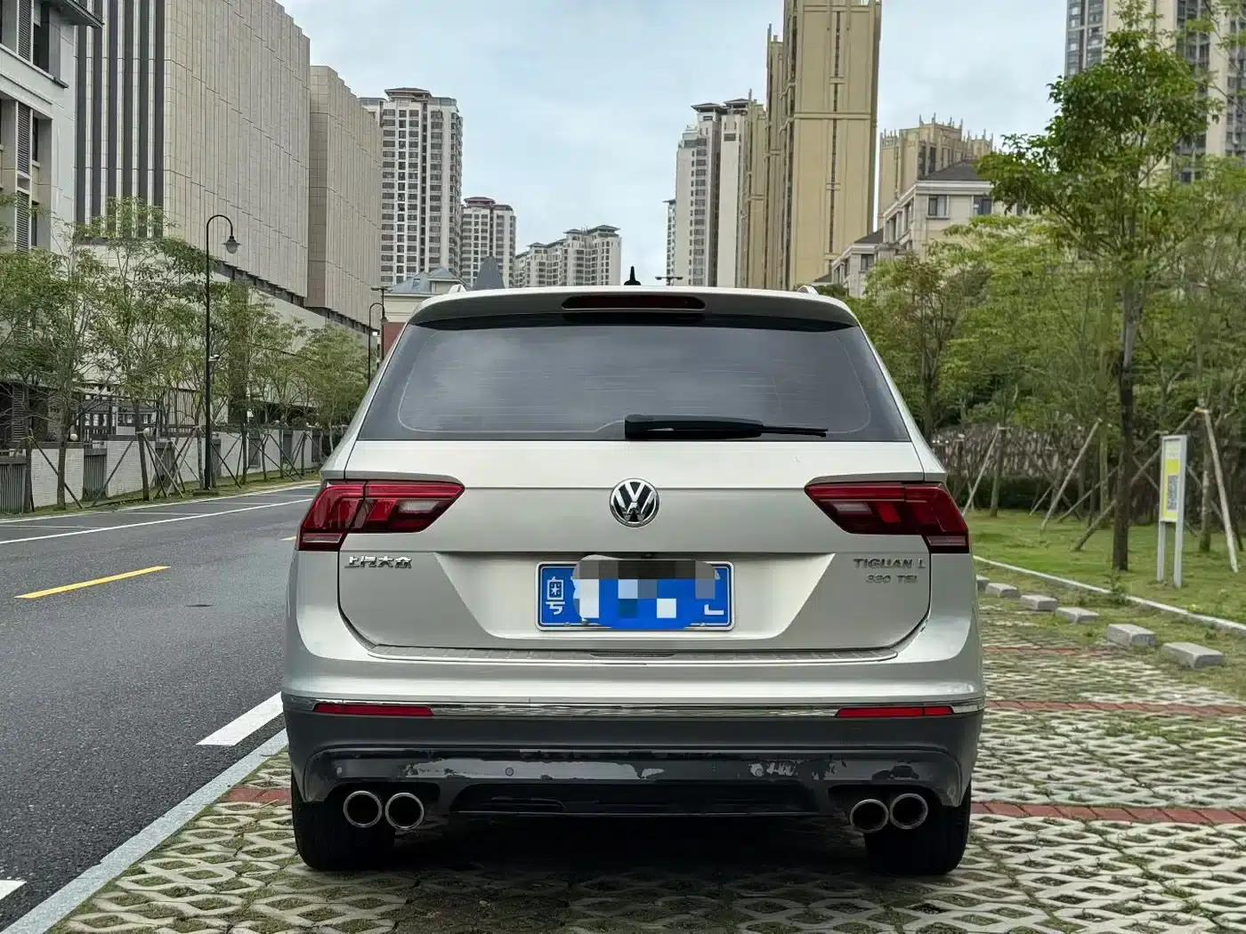 Tiguan L 2017 330TSI Automatic 2WD Luxury Edition — миниатюра 8