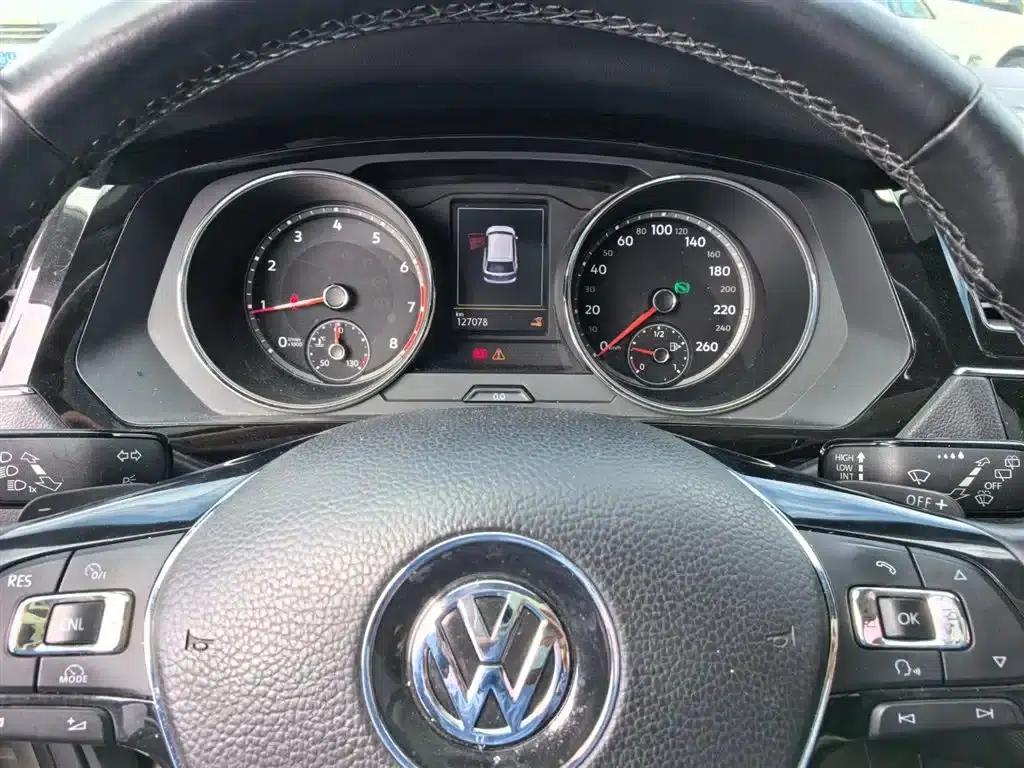 Tiguan L 2017 330TSI Automatic 2WD Flagship Edition — миниатюра 12
