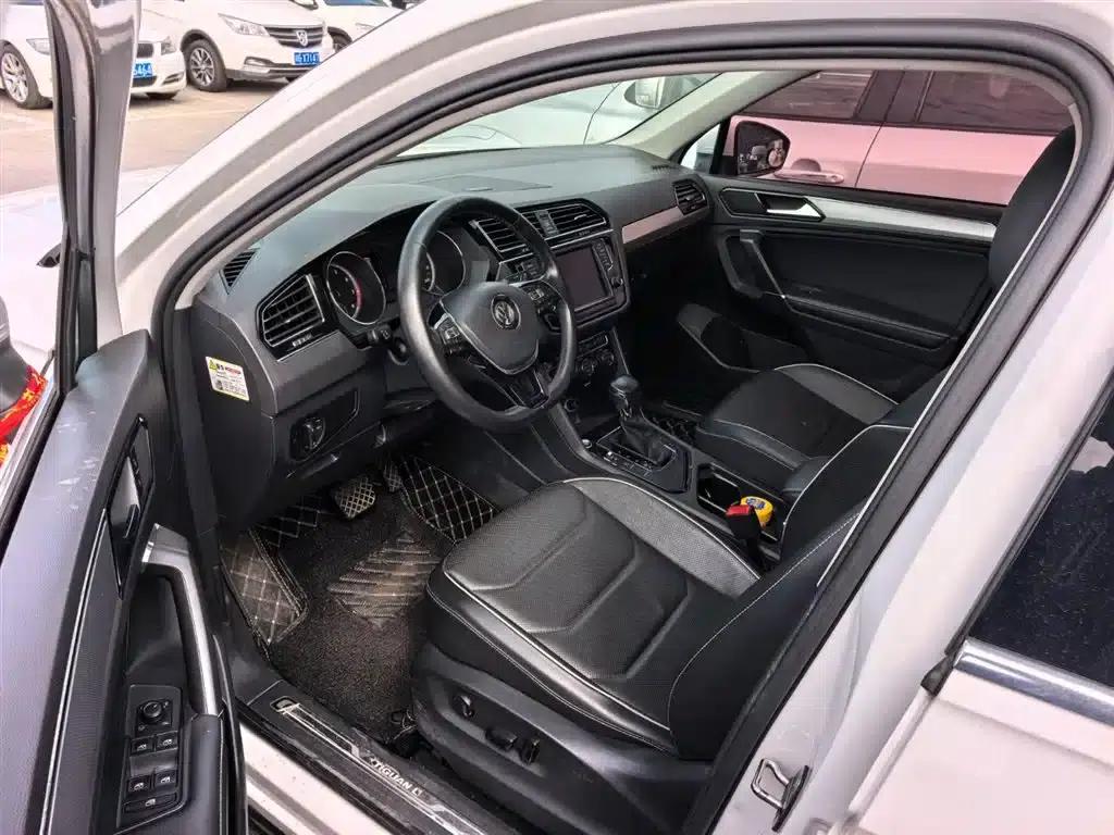 Tiguan L 2017 330TSI Automatic 2WD Flagship Edition — миниатюра 8