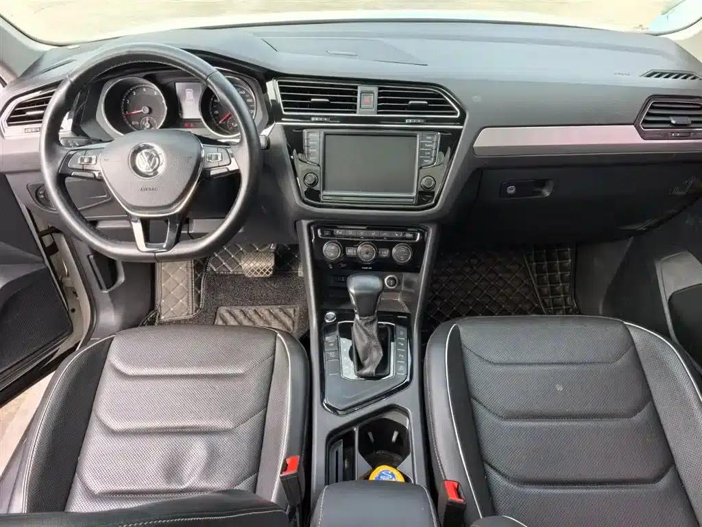 Tiguan L 2017 330TSI Automatic 2WD Flagship Edition — миниатюра 10