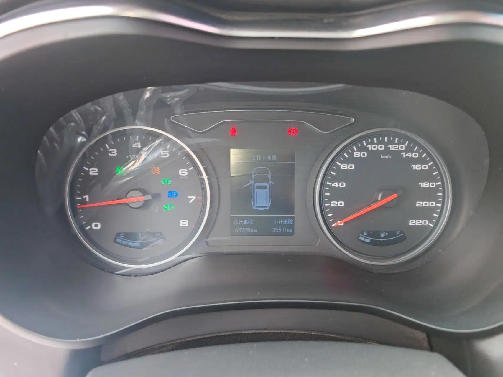 JAC Group Refine R3 2018 1.6L Manual Luxury Sunroof Model — миниатюра 14