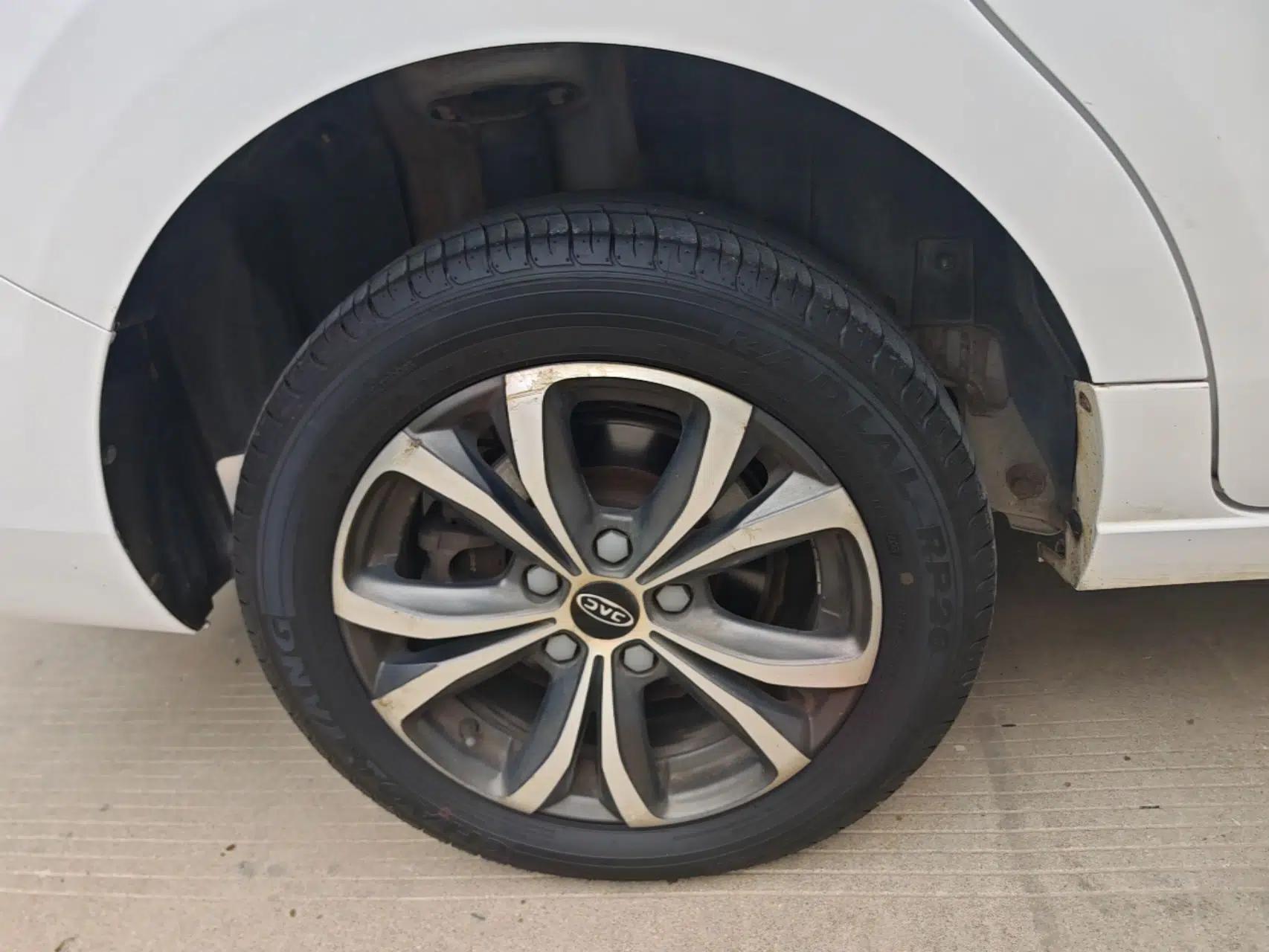 JAC Group Refine R3 2018 1.6L Manual Luxury Sunroof Model — миниатюра 10