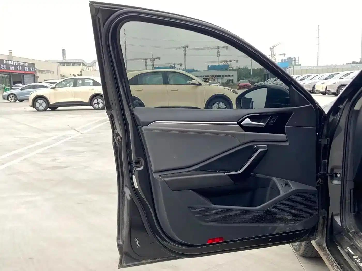 2021 Volkswagen Sagitar 280TSI DSG Super Edition — миниатюра 9