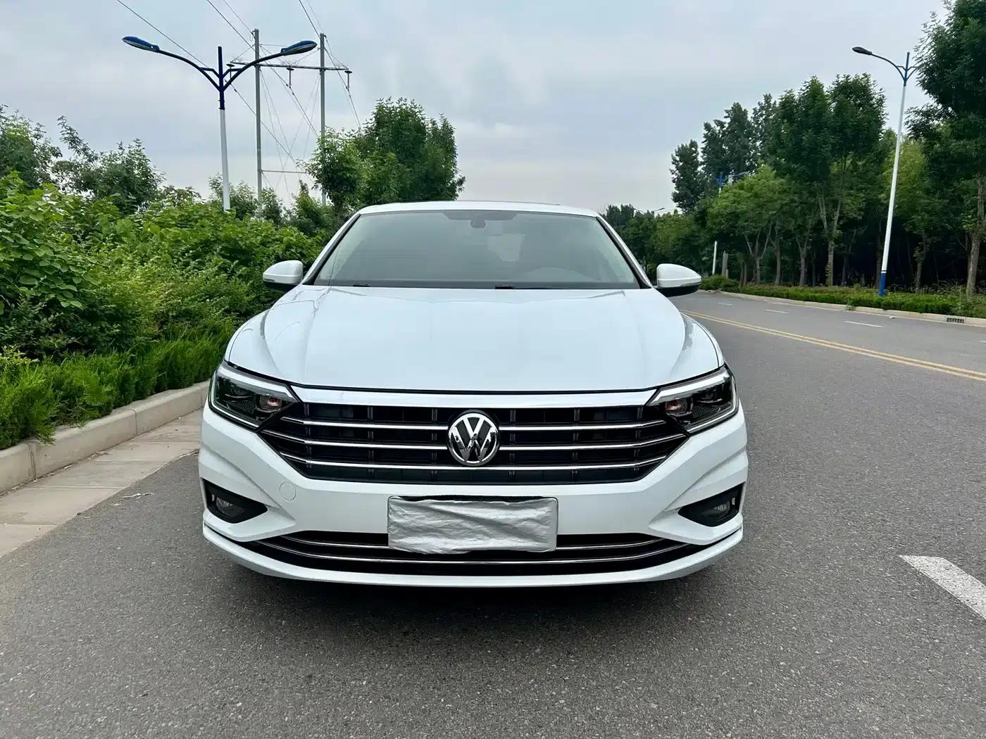 2022 Volkswagen Sagitar 280TSI DSG Super Edition — миниатюра 2