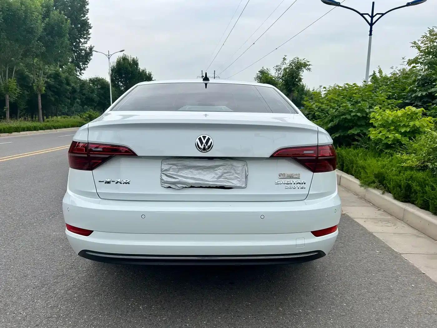 2022 Volkswagen Sagitar 280TSI DSG Super Edition — миниатюра 4