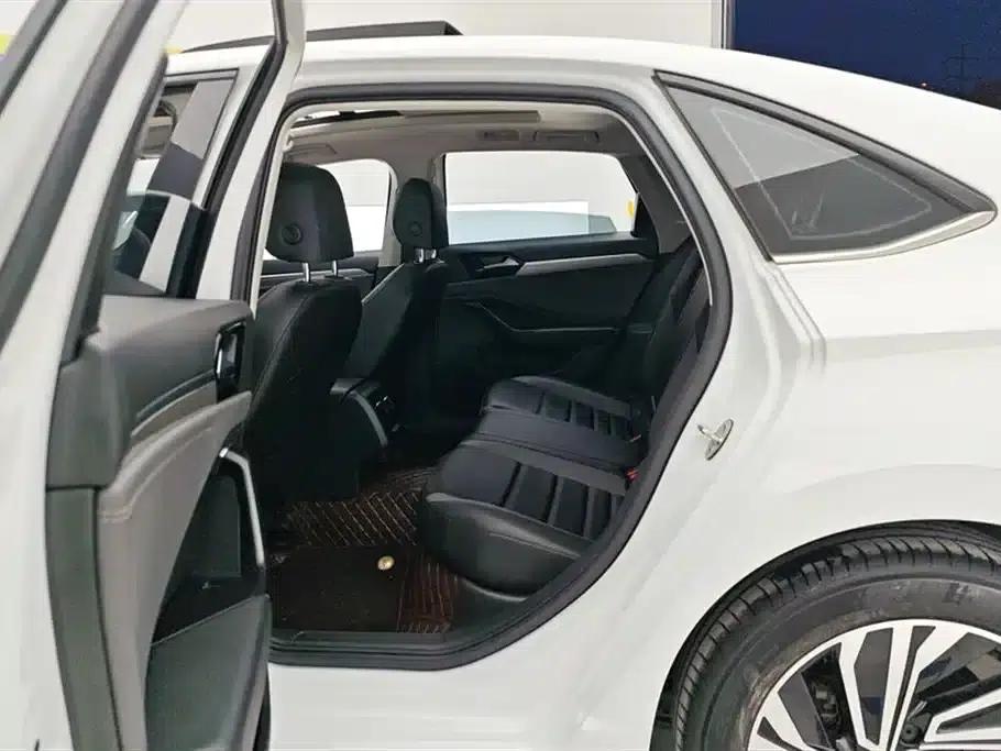 2022 Volkswagen Sagitar 280TSI DSG Super Edition — миниатюра 11