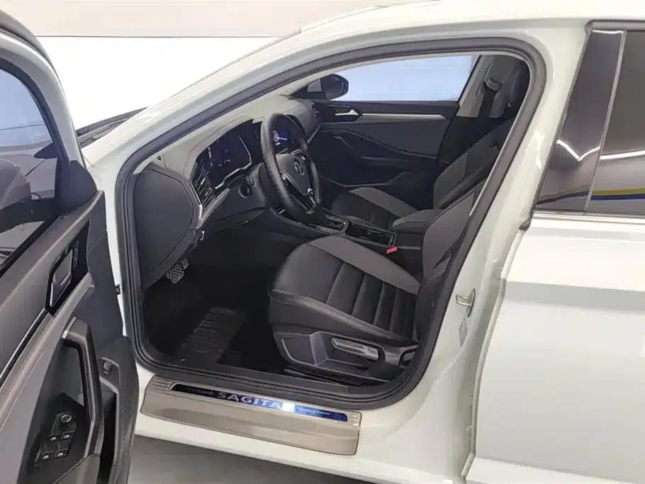 2022 Volkswagen Sagitar 280TSI DSG Flying Edition — миниатюра 9