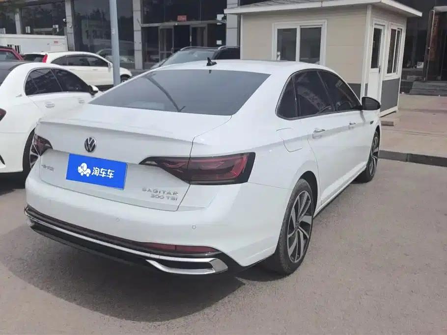 2023 Volkswagen Sagitar 300TSI DSG Super Edition — миниатюра 3