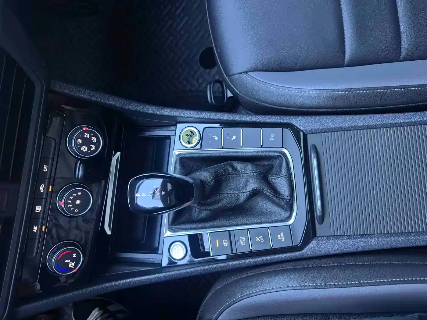 2022 Volkswagen Sagitar 280TSI DSG Super Edition — миниатюра 16