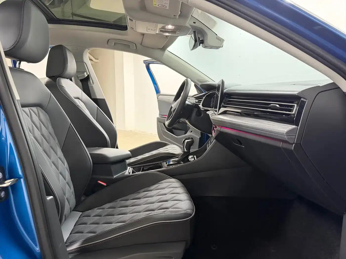 2023 Volkswagen Sagitar 280TSI DSG Super Edition — миниатюра 8