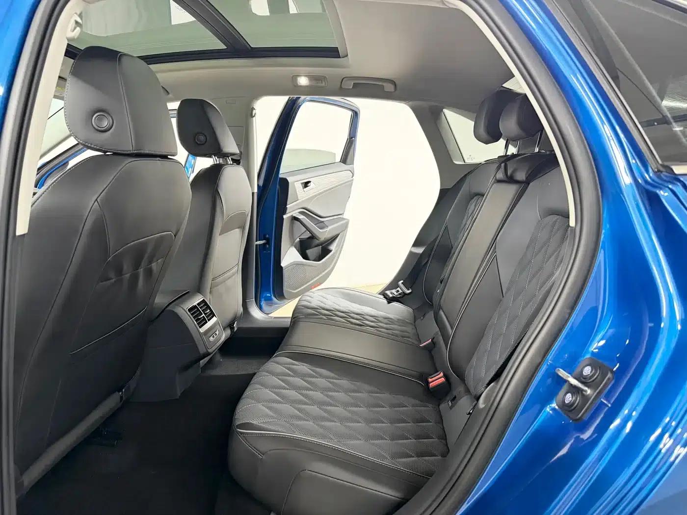 2023 Volkswagen Sagitar 280TSI DSG Super Edition — миниатюра 10