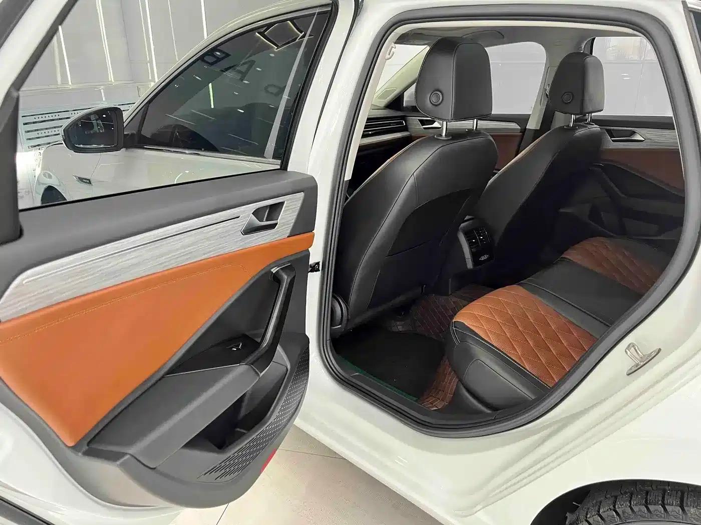 2023 Volkswagen Sagitar 280TSI DSG Beyond Plus Edition — миниатюра 12
