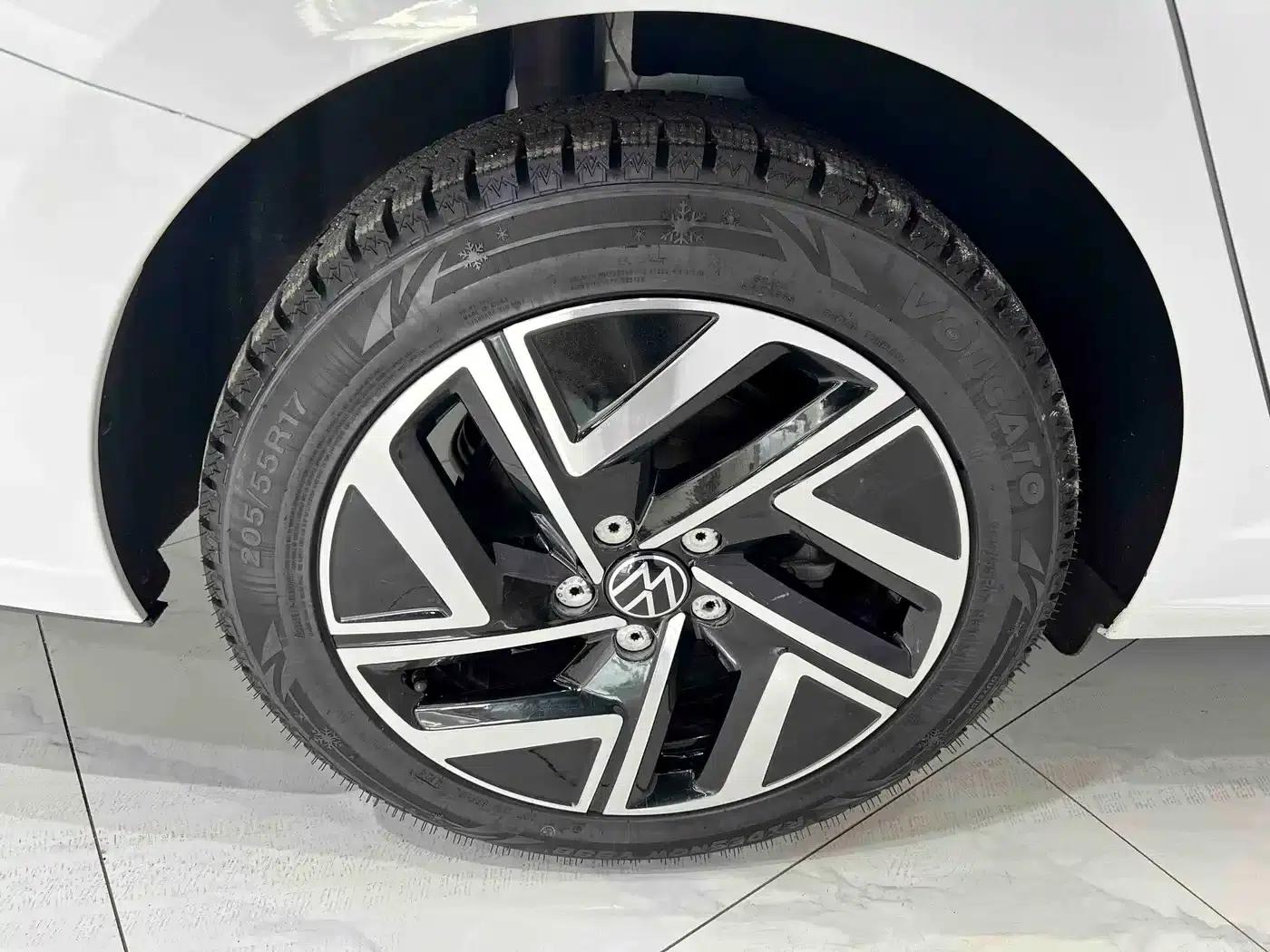 2023 Volkswagen Sagitar 280TSI DSG Beyond Plus Edition — миниатюра 19