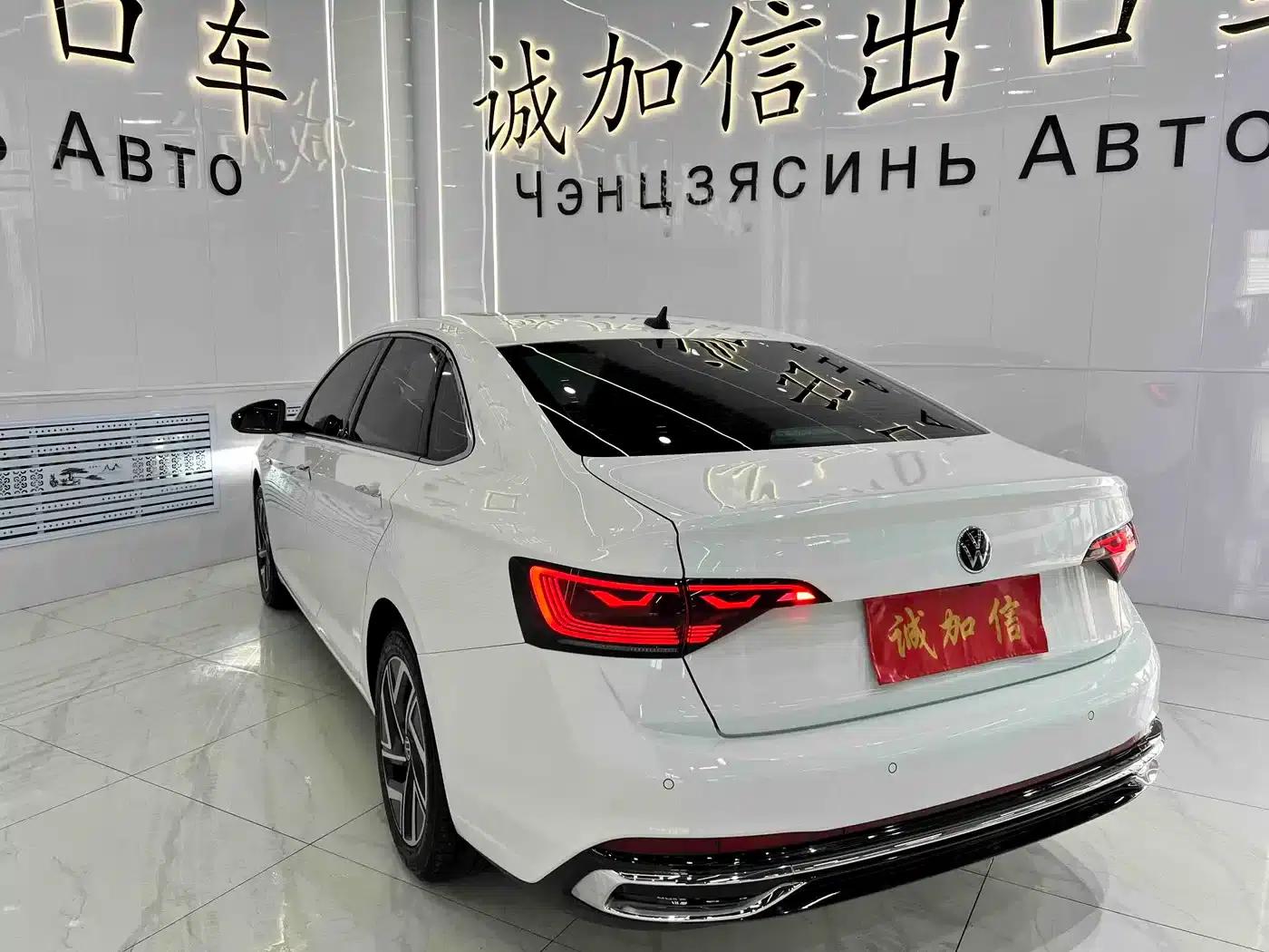 2023 Volkswagen Sagitar 280TSI DSG Beyond Plus Edition — миниатюра 4