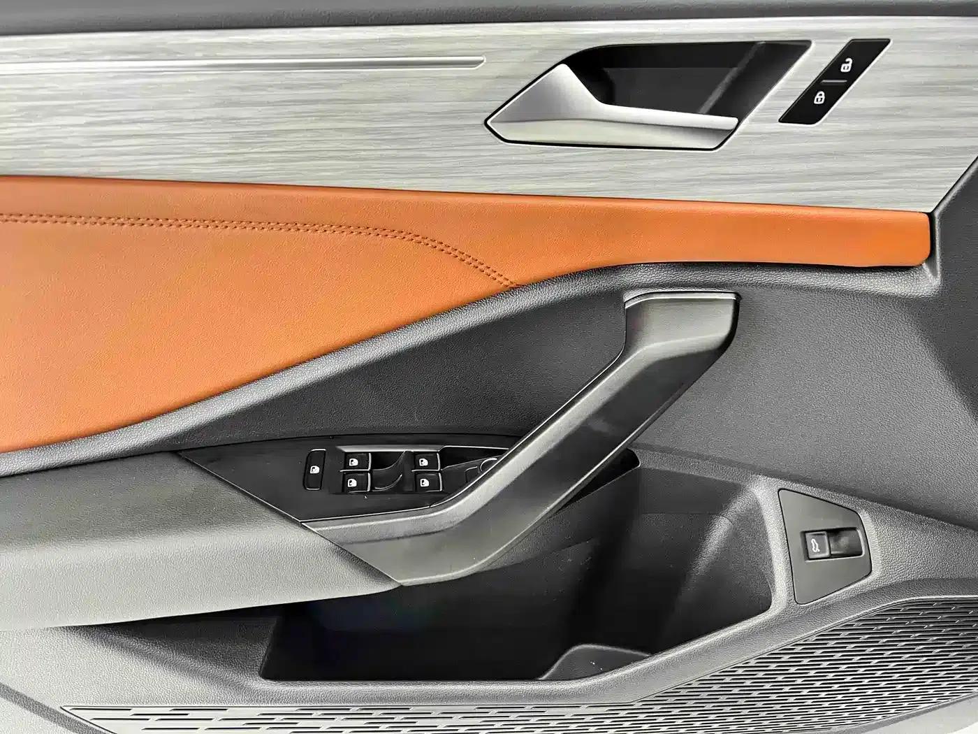 2023 Volkswagen Sagitar 280TSI DSG Beyond Plus Edition — миниатюра 8
