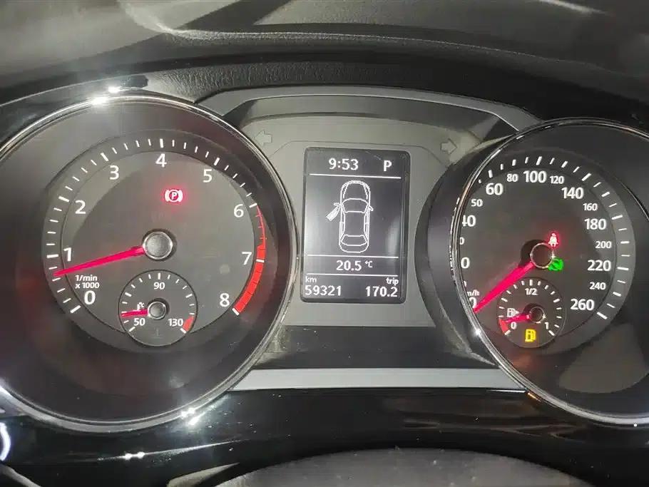 2018 Volkswagen Sagitar 280TSI DSG Comfort — миниатюра 14
