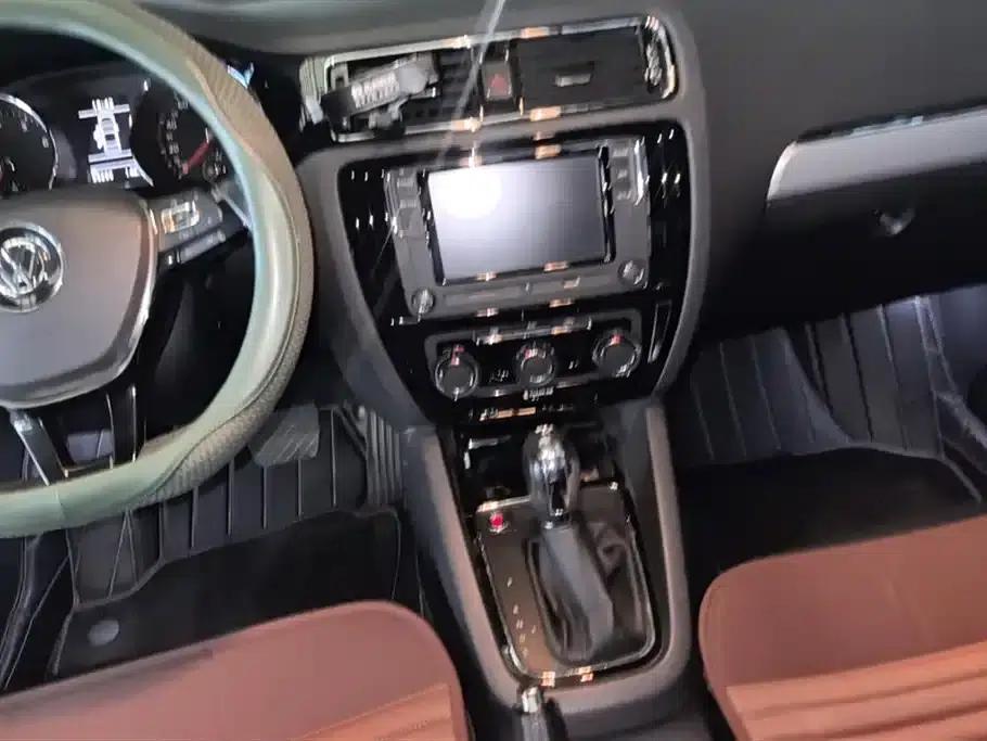 2018 Volkswagen Sagitar 280TSI DSG Comfort — миниатюра 16