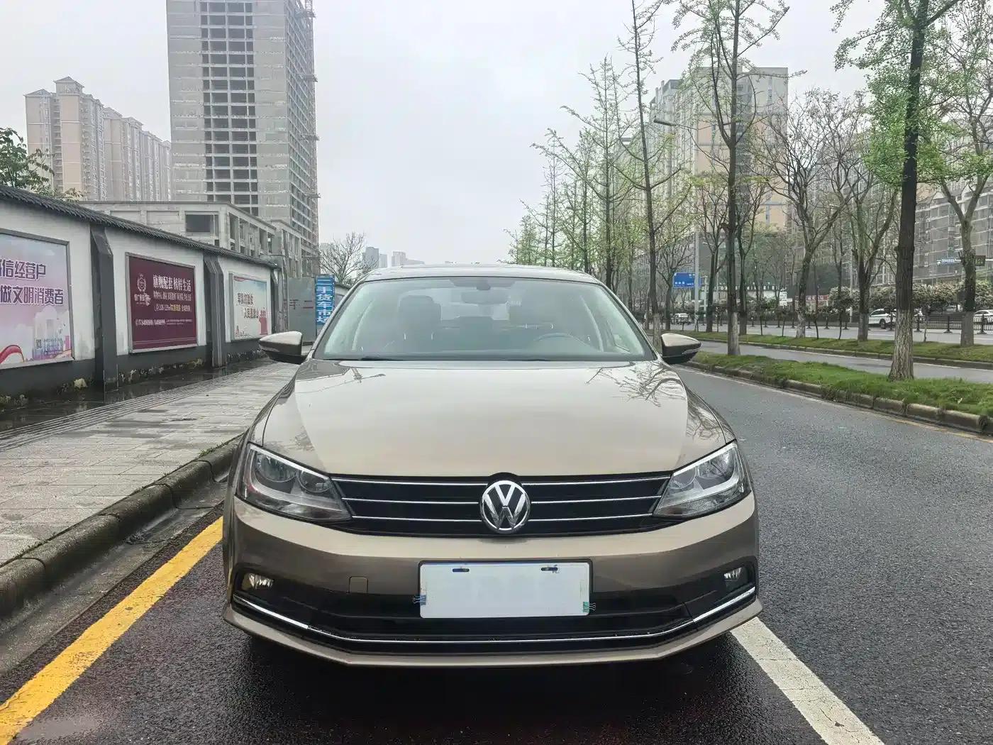 2018 Volkswagen Sagitar 1.6L Automatic Comfort Model — миниатюра 2