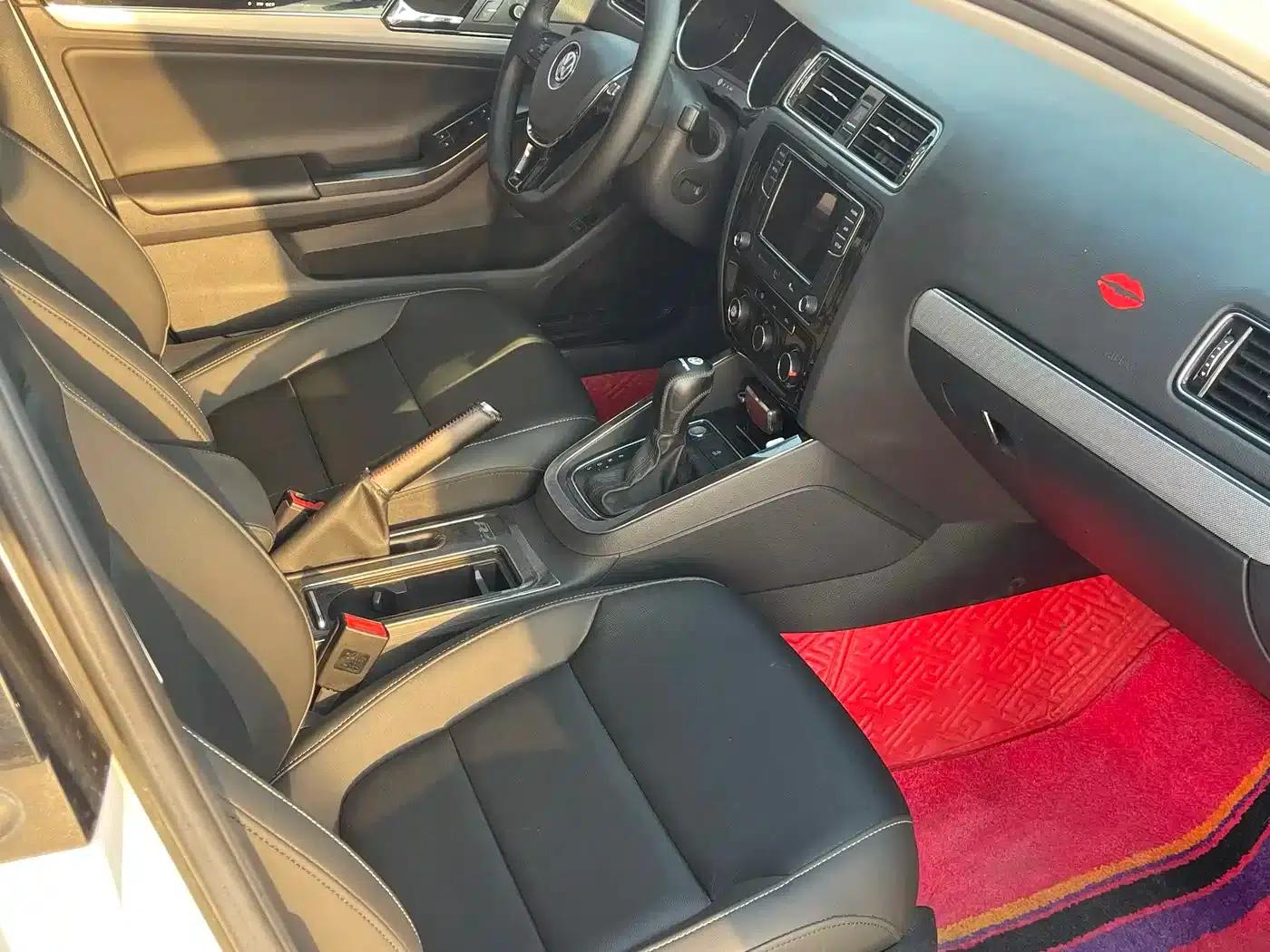 2018 Volkswagen Sagitar 280TSI DSG Dynamic Edition — миниатюра 13