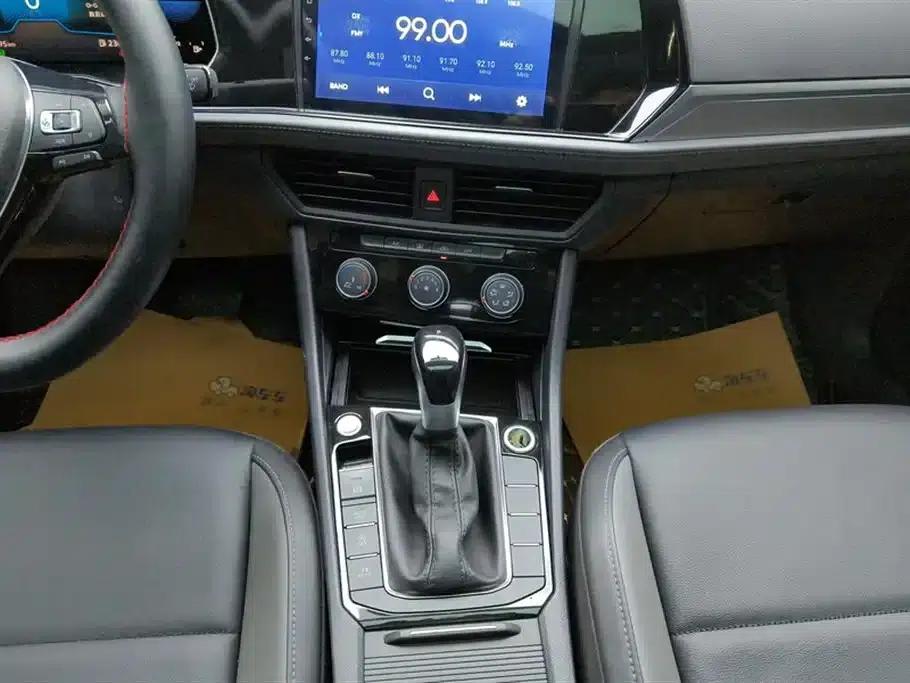 2022 Volkswagen Sagitar 280TSI DSG Flying Edition — миниатюра 16