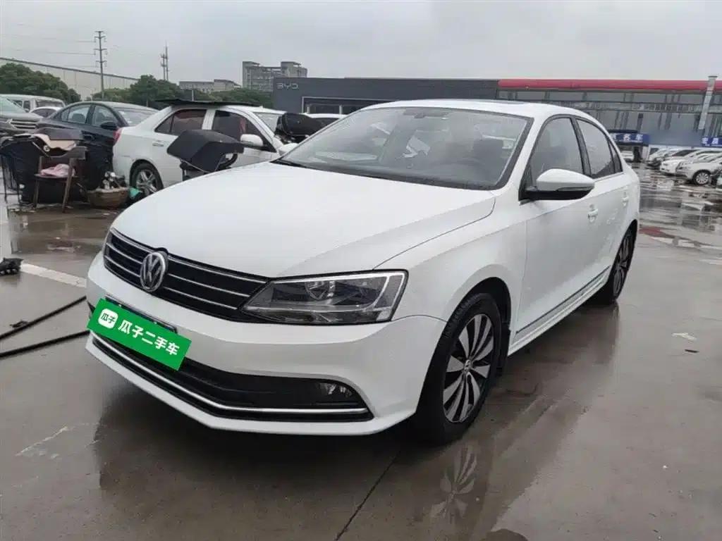 2018 Volkswagen Sagitar 1.6L Automatic Comfort Model — миниатюра 1