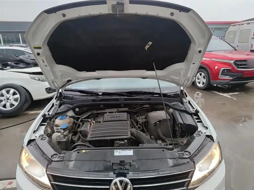 2018 Volkswagen Sagitar 1.6L Automatic Comfort Model — миниатюра 20